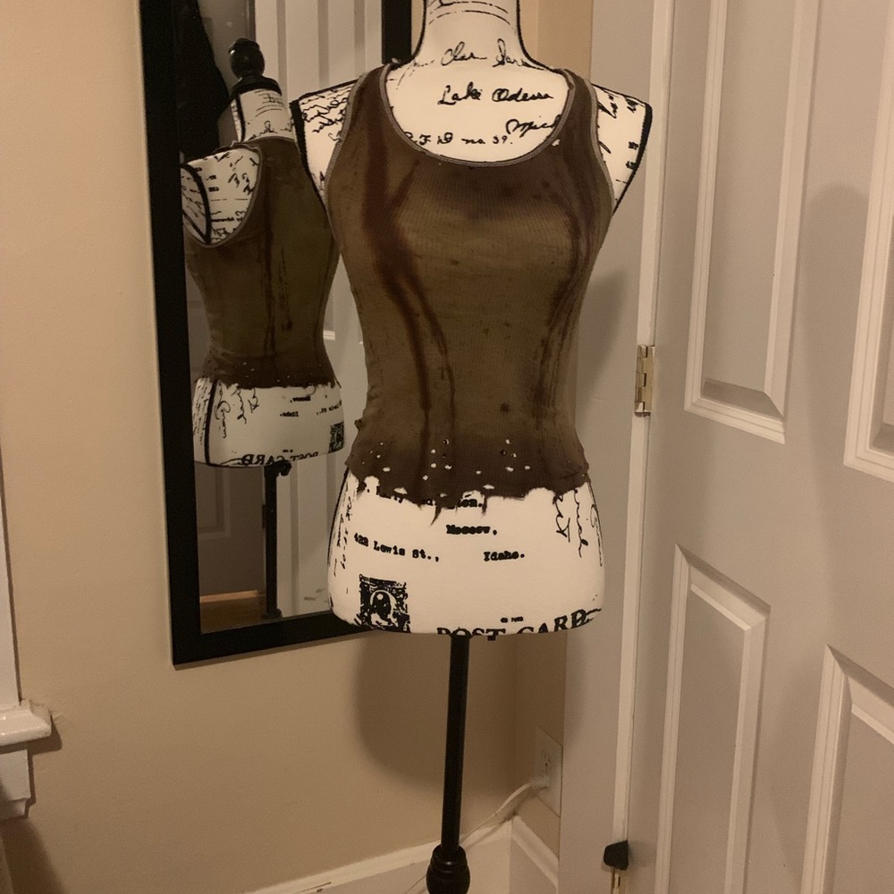NWOT Tank